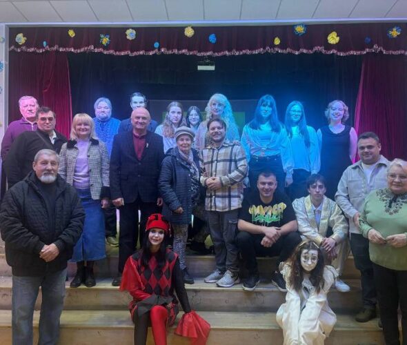 ТЕАТРАЛЬНЕ СУЗІР’Я НА САДОВІЙ